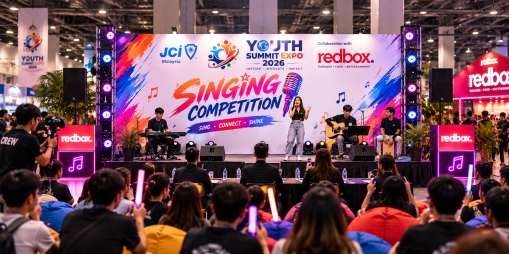 Singing competition performance